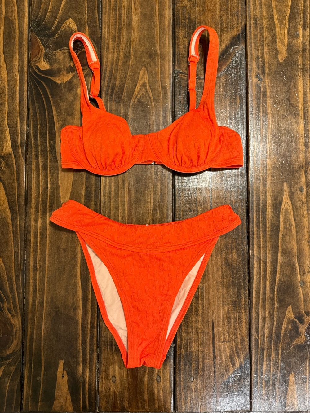 Cupshe Orange Textured Underwire Bikini Set